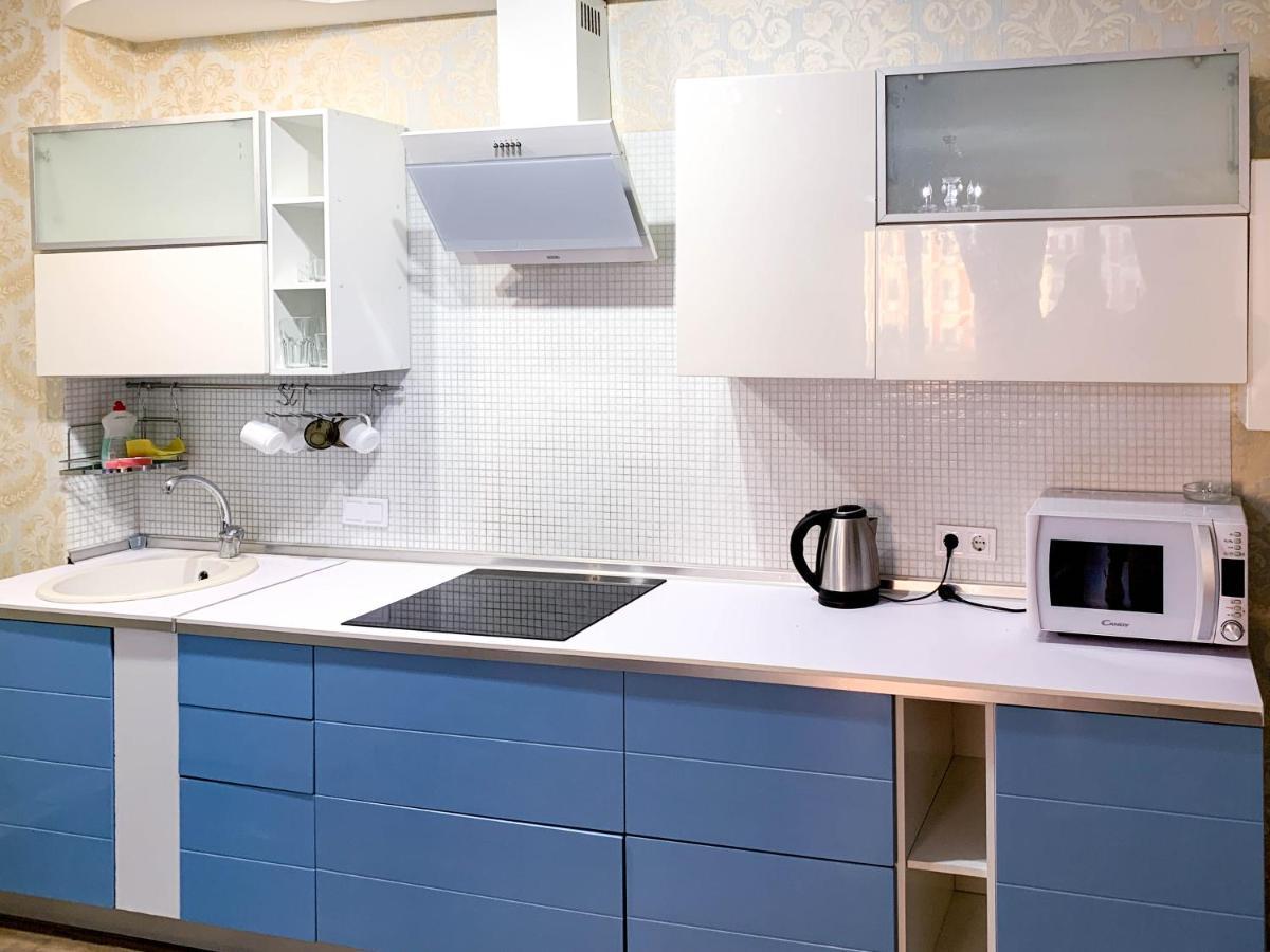 Grunvald Lux Apartment Kyiv