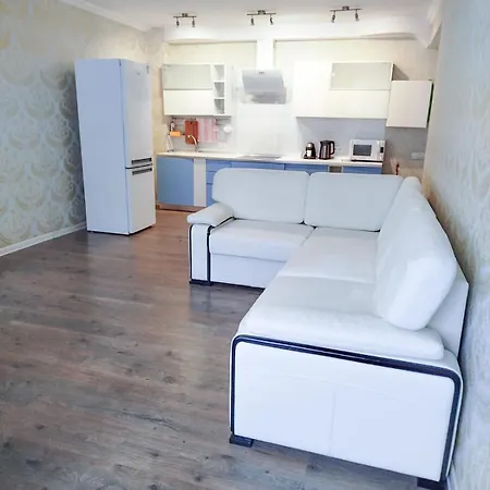 Grunvald Lux Apartment Kyiv Exterior photo